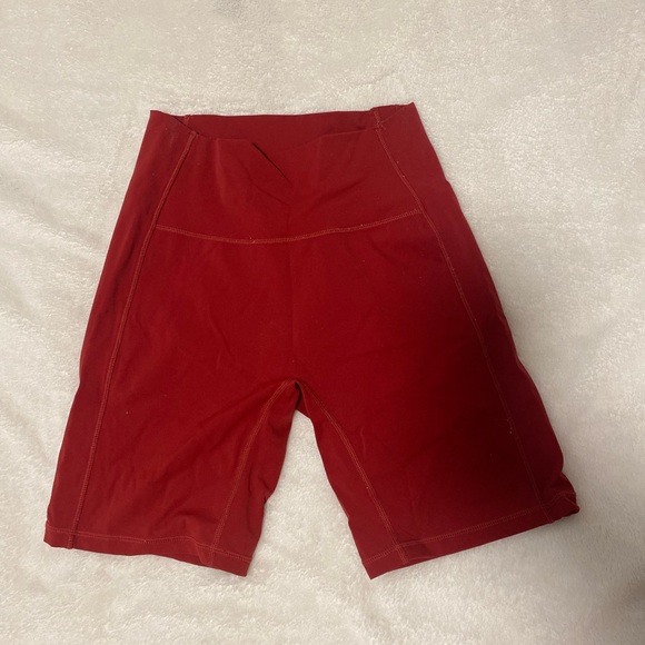 Alphalete Kinetic Biker Shorts - Red - Picture 2 of 2